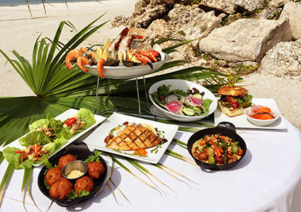 Restaurants on the beach in Florida